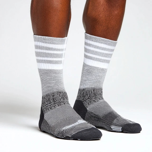 Custom Private Label Bulk Sports Socks Supplier Running Socks for Athletes and Teams