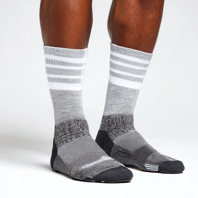 Custom Private Label Bulk Sports Socks Supplier Running Socks for Athletes and Teams