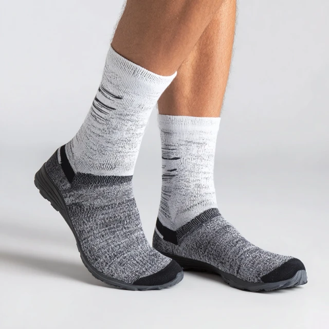 Wholesale Customize by Sample Running Socks Supplier Performance Sports Socks for Athletes