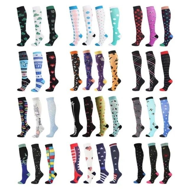 Hot Sale Customized Logo Compression Socks for Man and Woman