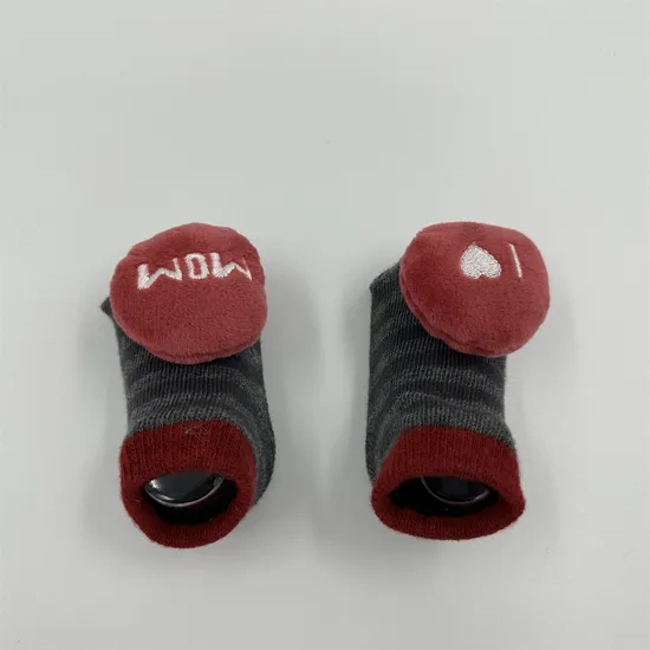 "I Love Mom" Baby Indoor Eco-Friendly Comfortable and Cute Cotton Crawling Socks