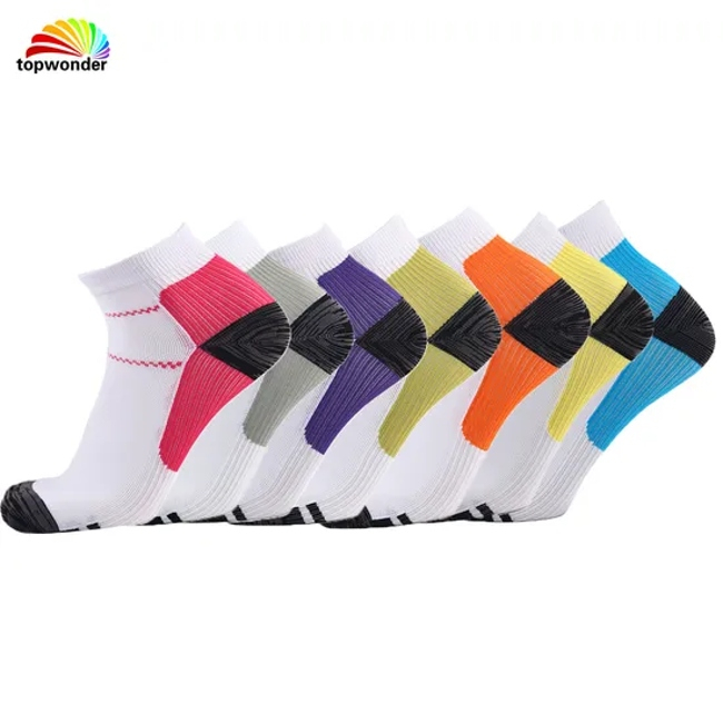 Customize and Wholesale Sports Dry-Fit Compression Boat Sock in Many Colors at Low Price