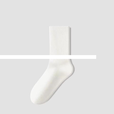 Wholesale Men Sweat absorbent Solid Socks Custom Logo Breathable Simple Crew Socks Thick Warm Knitted Terry Padded Socks