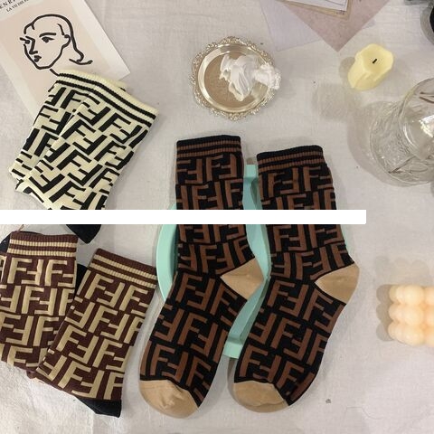 Wholesale socks women s crew socks new style ladies cotton a letter pattern design brand name