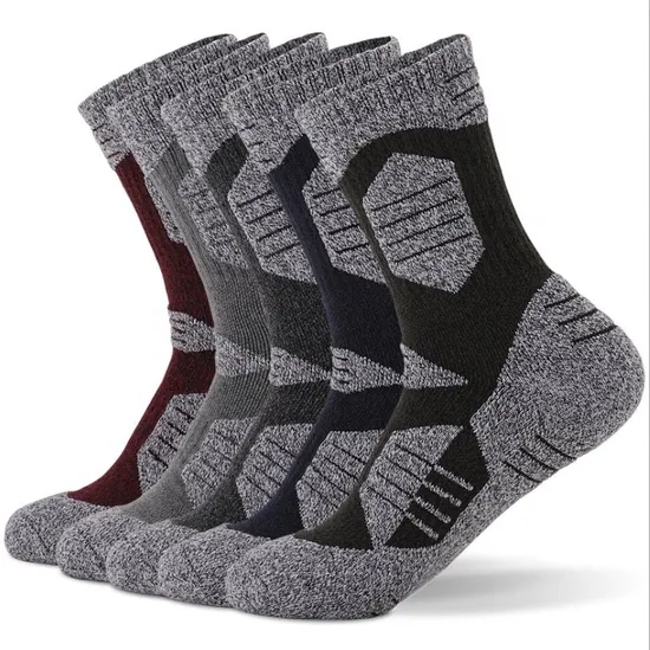 Wholesale Custom Logo Polyester Cotton Sports Girl Women Compression Socks