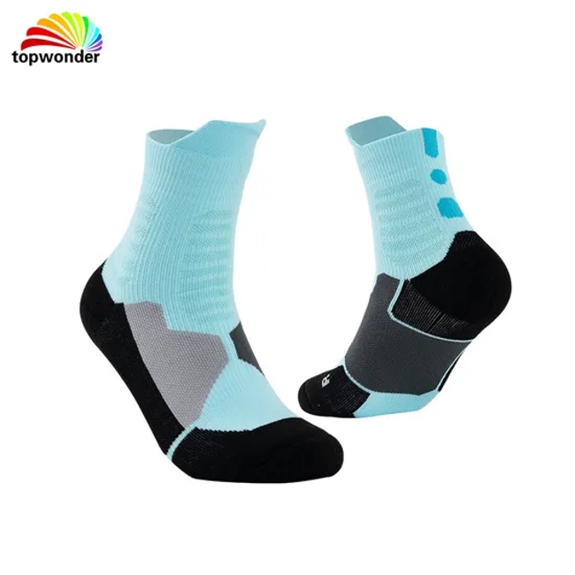 Customize All Types of Crew Cushion Terry Bottom Dry-Fit Sports Running Sock at Low Price and High Quality