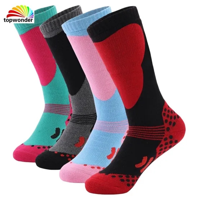 Customize and Wholesale Winter Knee High Thermal Sports Ski Sock with Terry Cushion Bottom in Many Colors and Sizes