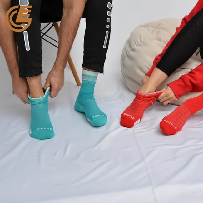 Factory Wholesale Custom High Elasticity Anti-Slip Athletic Fitness Ankle Compression Socks