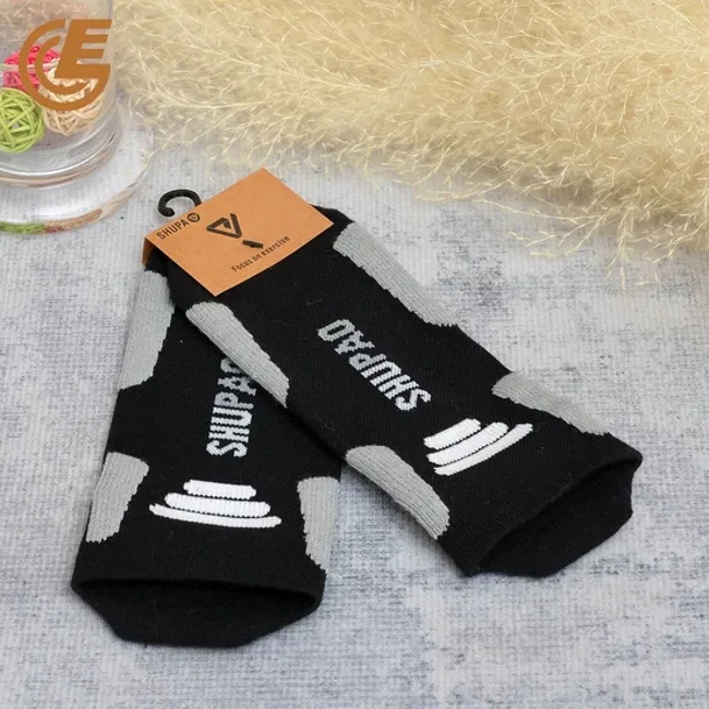 Wholesale Compression Comfortable and Durable Running Athletic Sports Socks