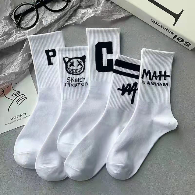 High Demand reseller Little Girls Socks Spring Autumn Winter Cotton Socks Baby T Children's Calf Socks Girl Cartoon Love 