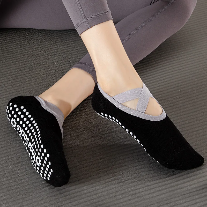 Custom Made e-tailer Year Lightweight BreathableMidtube Socks Cartoon Pattern Breathable Socks For Outdoor Activities For Kids 
