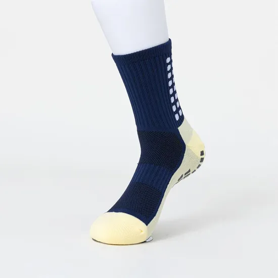 2024 Wholesale Adult Solid Color Socks Custom Embroidery Logo Sports Casual Crew Socks for Man and Woman