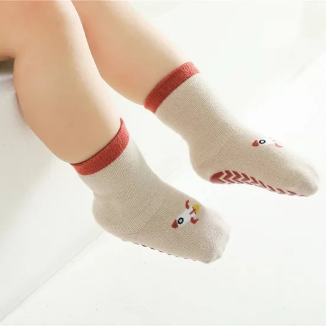Winter Funny Christmas Cartoon Custom Logo Sports Organic Rubber Grip Baby Toddlers Socks