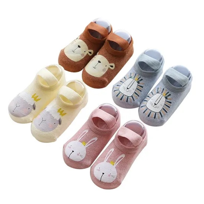 Factory Custom Logo Baby %Cotton Cute Box Gift Grip Socks