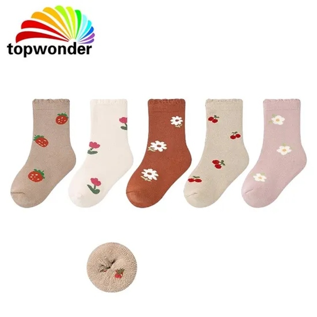Customize and Wholesale All Designs of Baby Terry Winter Thick Cotton Knee High Infant Sock in Many Colors, Sizes and Material
