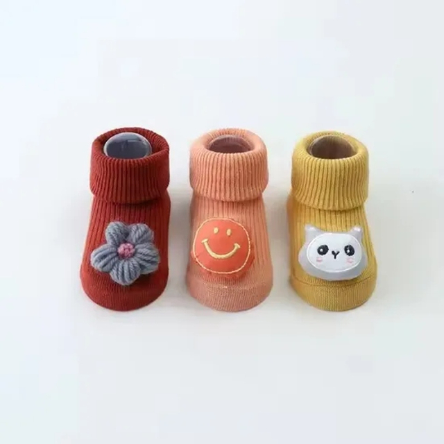 Custom Cartoon Non Slip Doll Dispensing Baby Infant Socks Bobble Thermal Socks