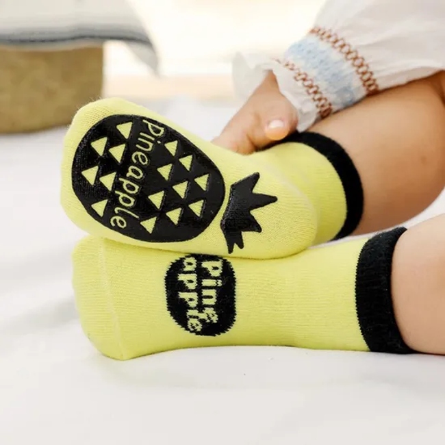New Arrival Custom Design Baby Boys Girls Non Slip Grips Crew Socks Baby Infant Toddler Kids