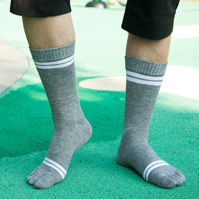 Popular Baseball Field Hockey Finger Compression Sock Custom Wholesaler