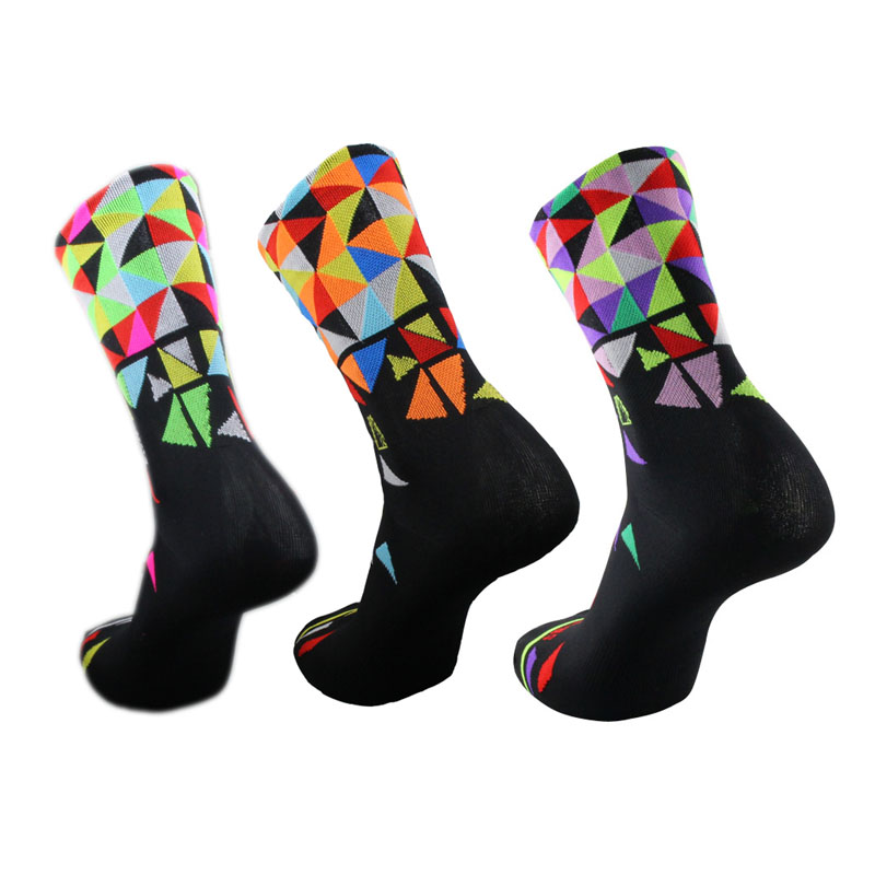  colors New Cycling Socks Male Female Professional Outdoor Sports Basketball Socks Mountain Bike Race Socks 