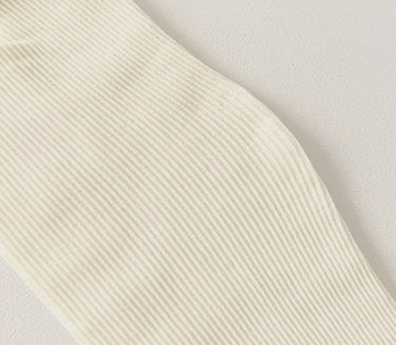 New Product Ice Silk women s Middle Tube Thin Socks Summer Cool Black and White Socks Ice Pile Ladies Casual 