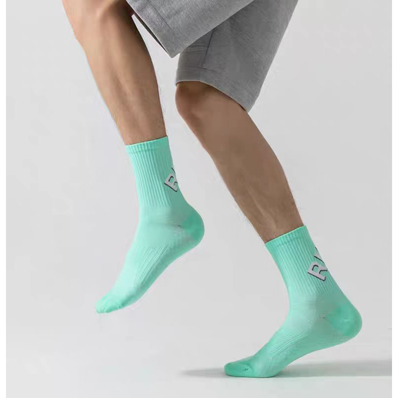  Men's Soccer Socks with Grip, Non Slip Anti Slip Athletic Socks with Cushion Pads for 