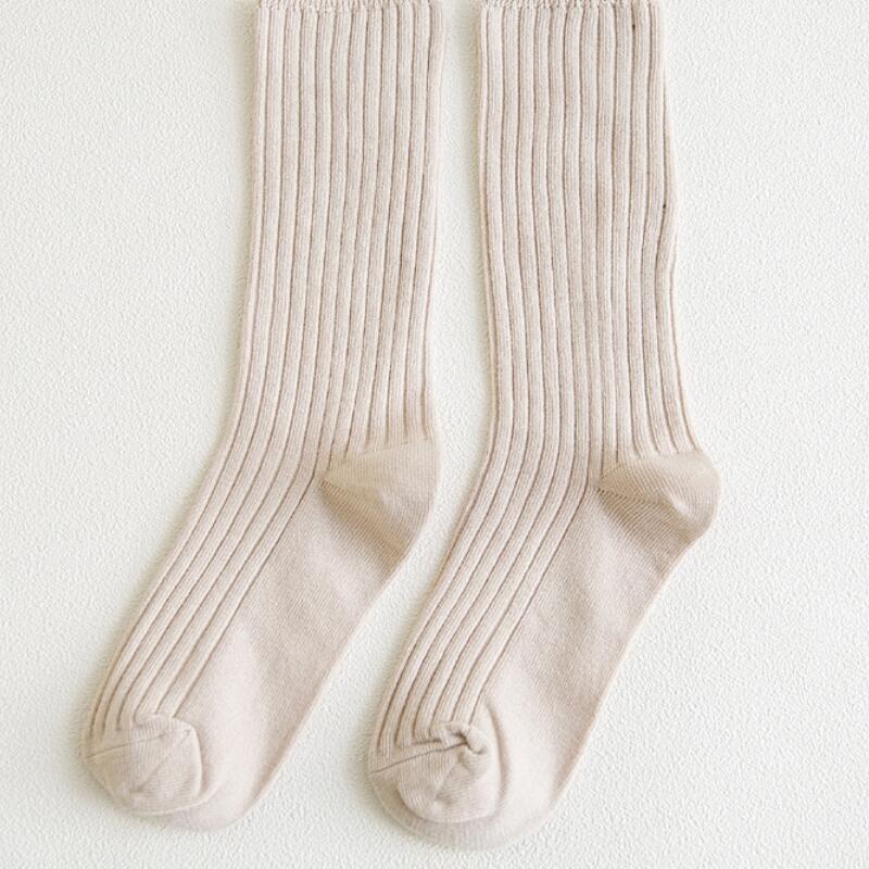 Global Supplier Ice Silk Socks women s Medium Tube Socks Deodorant Breathable Sweat absorbing Soft Cotton Solid Color Stocking 