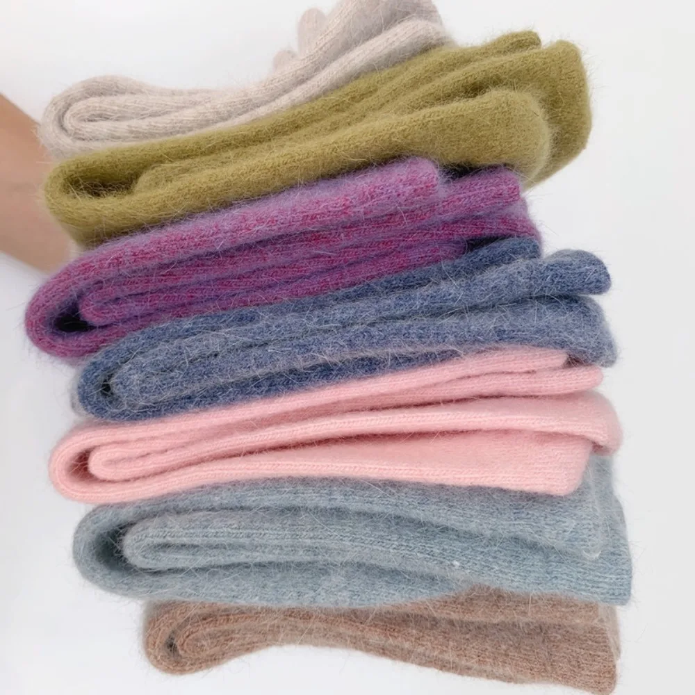 high quality Winter Thicken Warm Long Socks Rabbits Hair women s Socks Solid Thermal Cashmere Harajuku Crew Sock News Fashion 