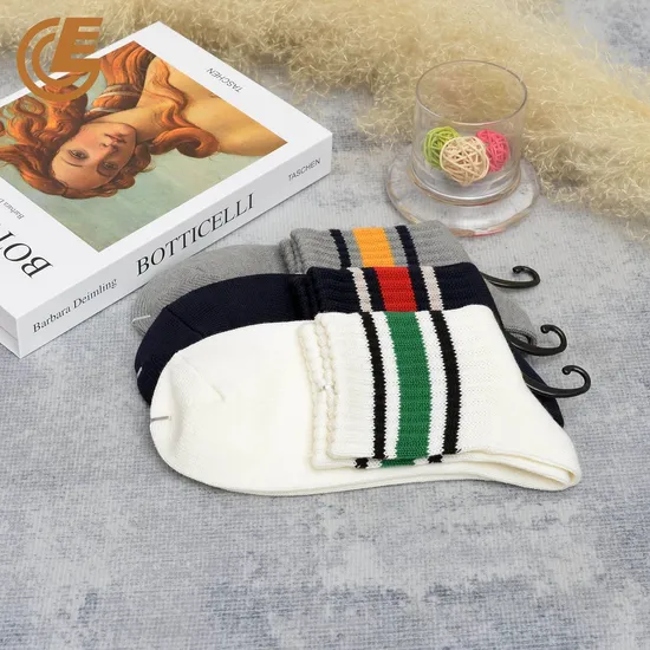 Wholesale Thermal Striped Breathable Men′s Crew Socks Manufacturer