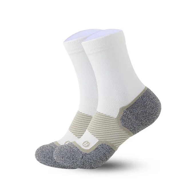 Custom Logo Premium Athletic Crew Sports Socks Cushioned Knitted Basketball and Football Running Socks
