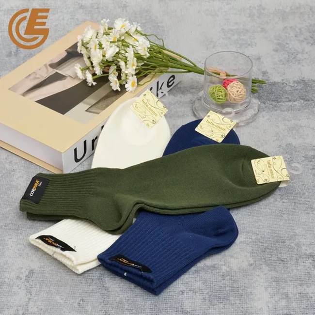 Wholesale Anti-Bacterial Crew Socks Men Casual Knitted Breathable