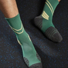 Men′s Sports Crew Socks with Cushioned Support for Basketball Players
