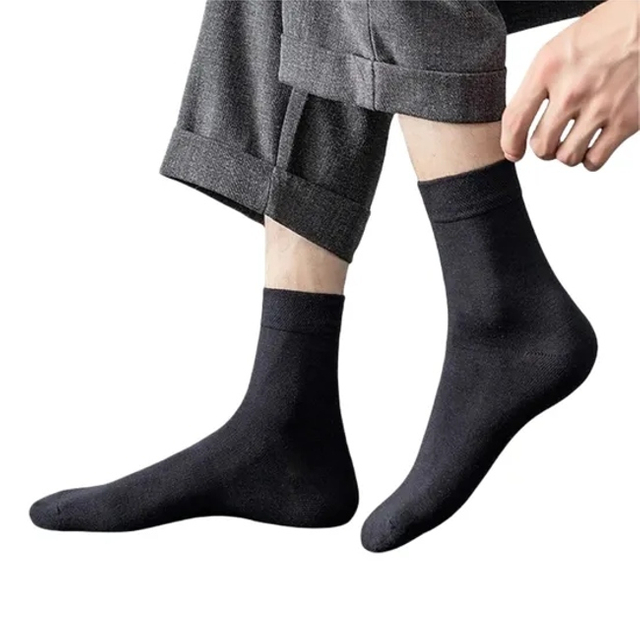 Pure Cotton Sweat-Absorbing Medium Length Black Men′s Wholesale Footwear Custom Socks