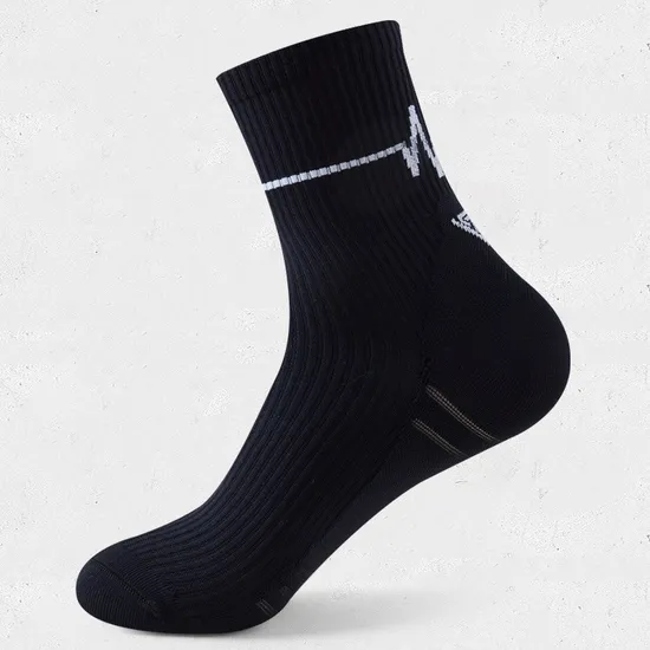 New Hot Selling Men′s Sports MID Tube Running Socks Wholesale Customization