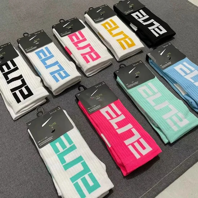 OEM Classic Athletic Elite Embroidery Socks Custom Thickened Premium Terry Crew Socks Men Basketball Team Training Sport Socks