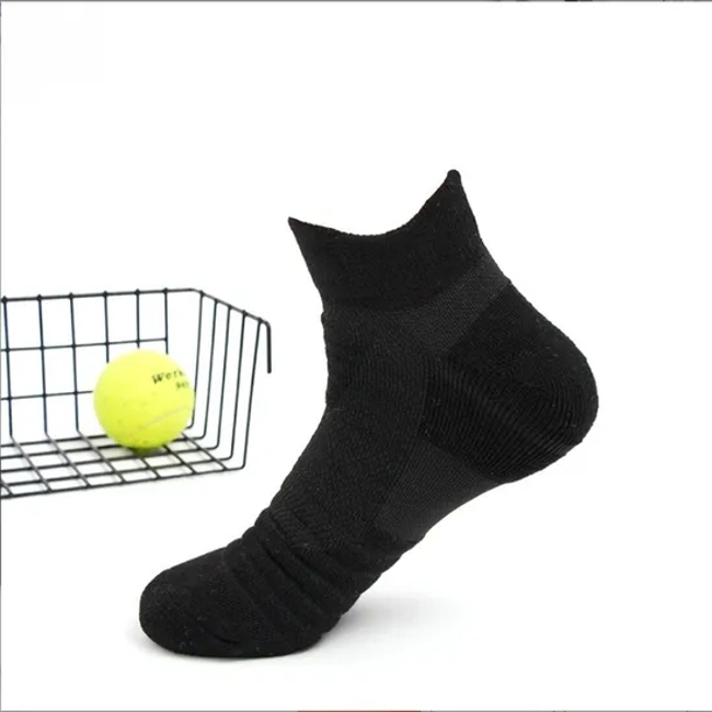 Breathable Athletic Crew Socks with High Elasticity for Men