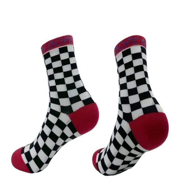 Free Design & Mockup Design Custom Logo Men Sock Customized Casual Dress Sock Cotton Crew Sock with Design Logo