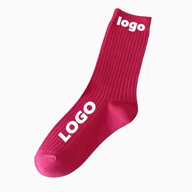 Hot Sale Design Your Logo Woman and Man Socks Customized Embroidered Fashion Popular Running Basketball Crew Socks