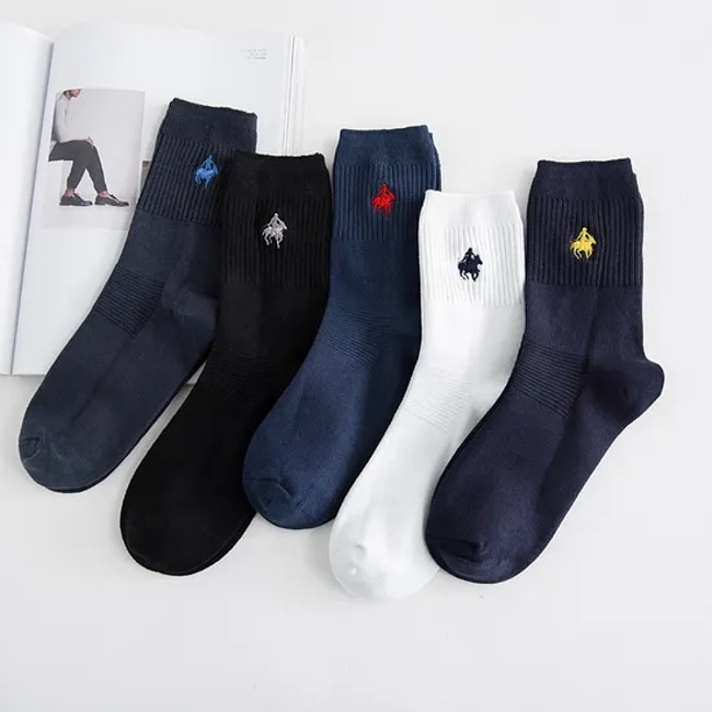 Custom Socks Embroidery Logo Socks Men Combed Cotton Embroidered Middle Tube Men Crew Socks Custom Logo