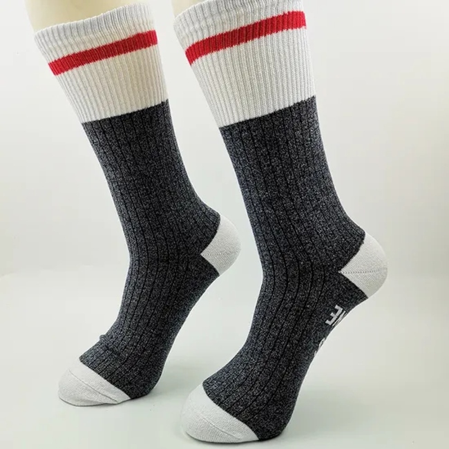 Wholesale Custom OEM Logo Basketball Sport Crew Socks Fashion Men Jacquard Street Wear Cotton Women Socks Gift Box Packaging