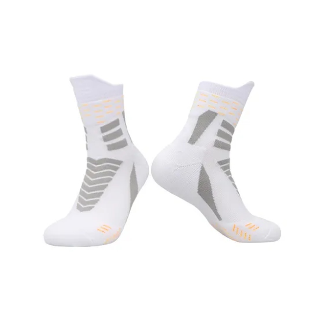 Wholesale Custom Men Women Basketball Rugby Sports Crew Children Cotton Customized Logo Unisex Soccer Football Non Slip Grip Crew Cotton Kids Socks