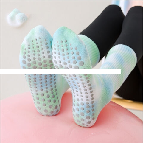 Custom logo premium cotton anti slip Tie Dye grip pilates socks women indoor fitness silicone non slip yoga socks