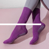 Hot sale Sweat absorbing and non slip fitness adhesive sports socks