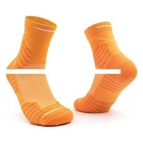 Men s mid length breathable mesh quick drying pure cotton fashionable sports socks