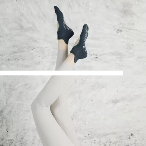 Custom made small MOQ women yoga cotton toe grip anti slip summer sports pilates socks