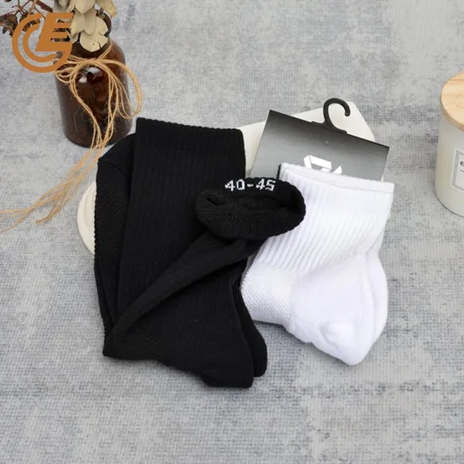 Wholesale Men′s MID-Calf Comfortable Breathable Cotton Business Socks