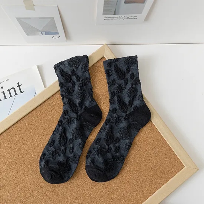 Spring Section Sweat Anti Oduor Breathable Trend Retro Palace Style Small Flower Three-Dimensional Embossed Casual MID-Calf Socks