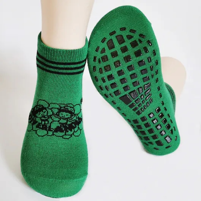 Non Slip Polyester Child Socks Indoor Playground Gymastic Bounce Grippy Trampoline Socks