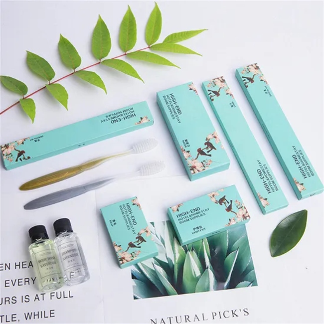 Free Sample Are Available with Factory Price Hospital Amenity VIP Set