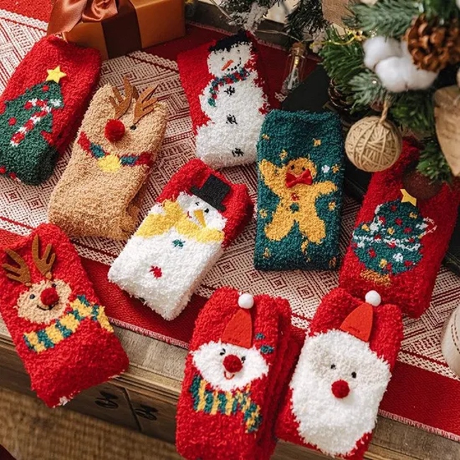 Wholesale Holiday Gift Novelty Socks Men′s Colorful Crazy Xmas Crew Socks Funky Christmas Socks