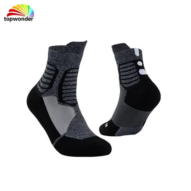 Customize All Types of Crew Cushion Terry Bottom Dry-Fit Running Athletic Sports Sock at Low Price and High Quality